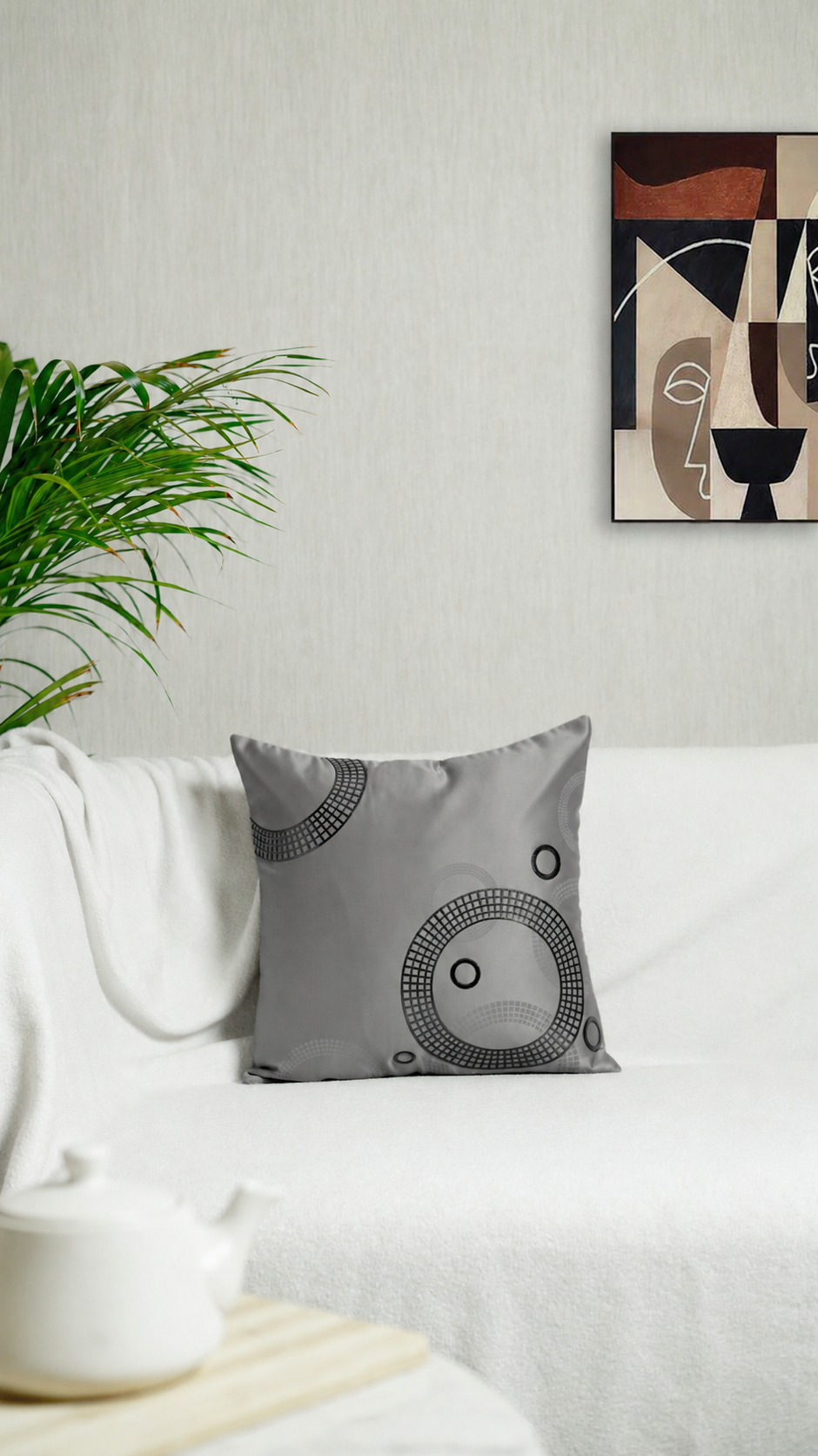 Decor N More Luxe Geometry Collection – Metallic Circle Cushion Cover