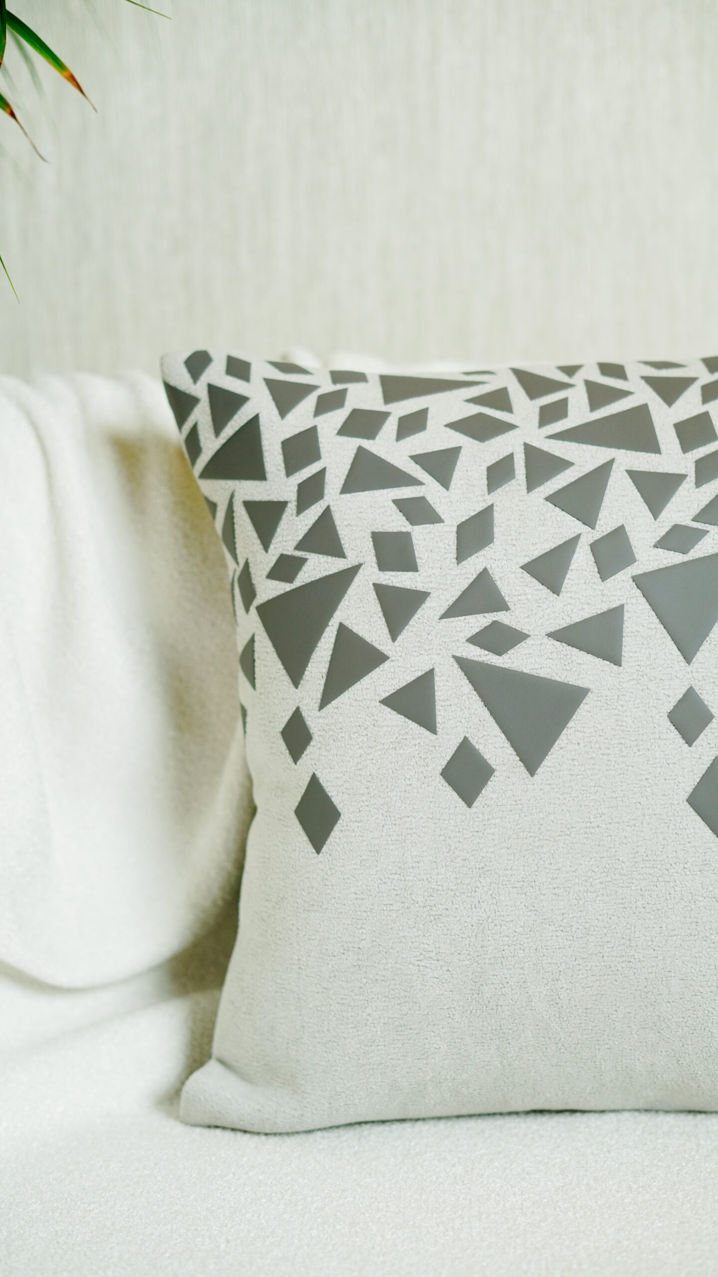 Decor N More “Apex Fall Cushion Cover